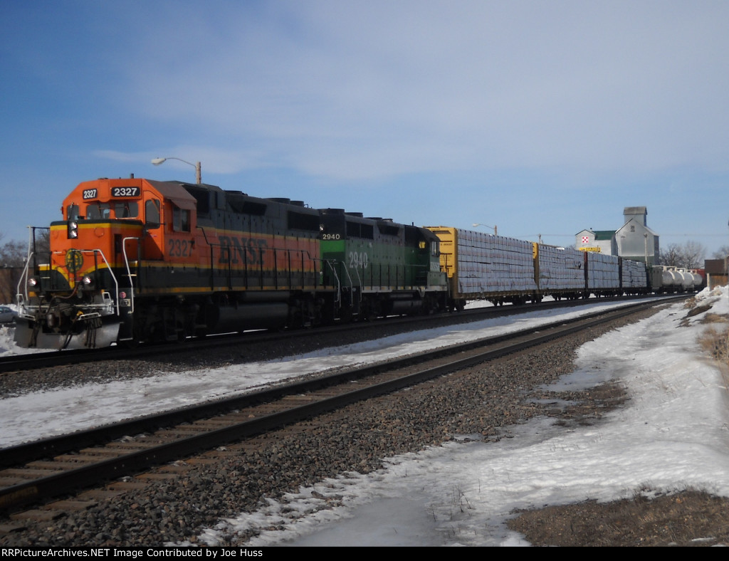 BNSF 2327 East